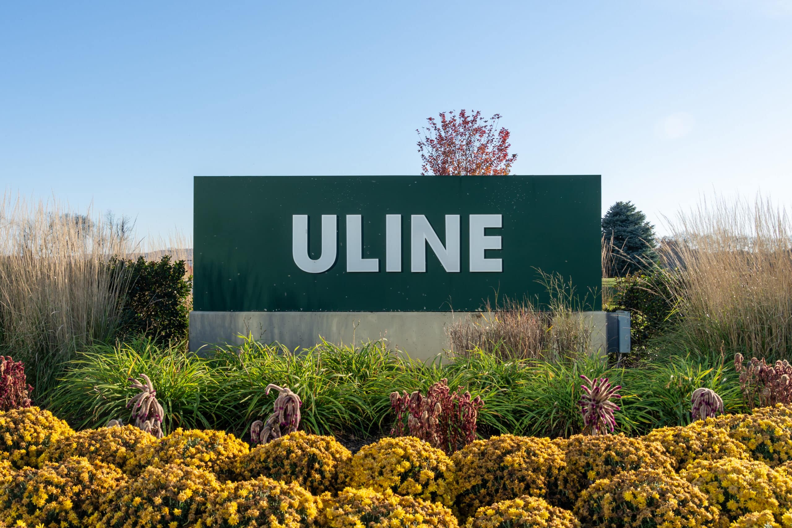 Uline Prepares to Open Massive Connecticut Distribution Center